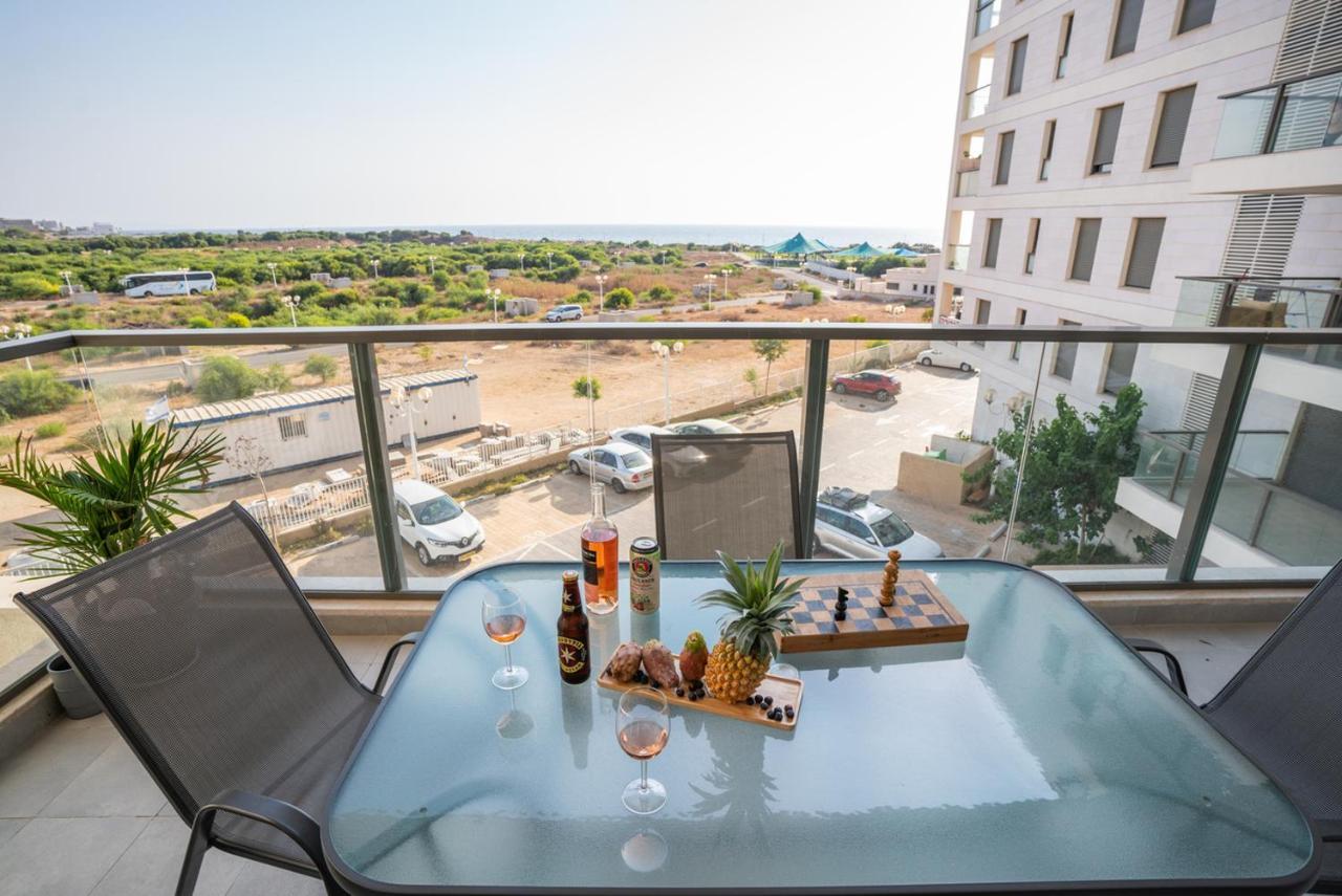 Modern Comfort Escape By Sea N' Rent Nahariya Luaran gambar